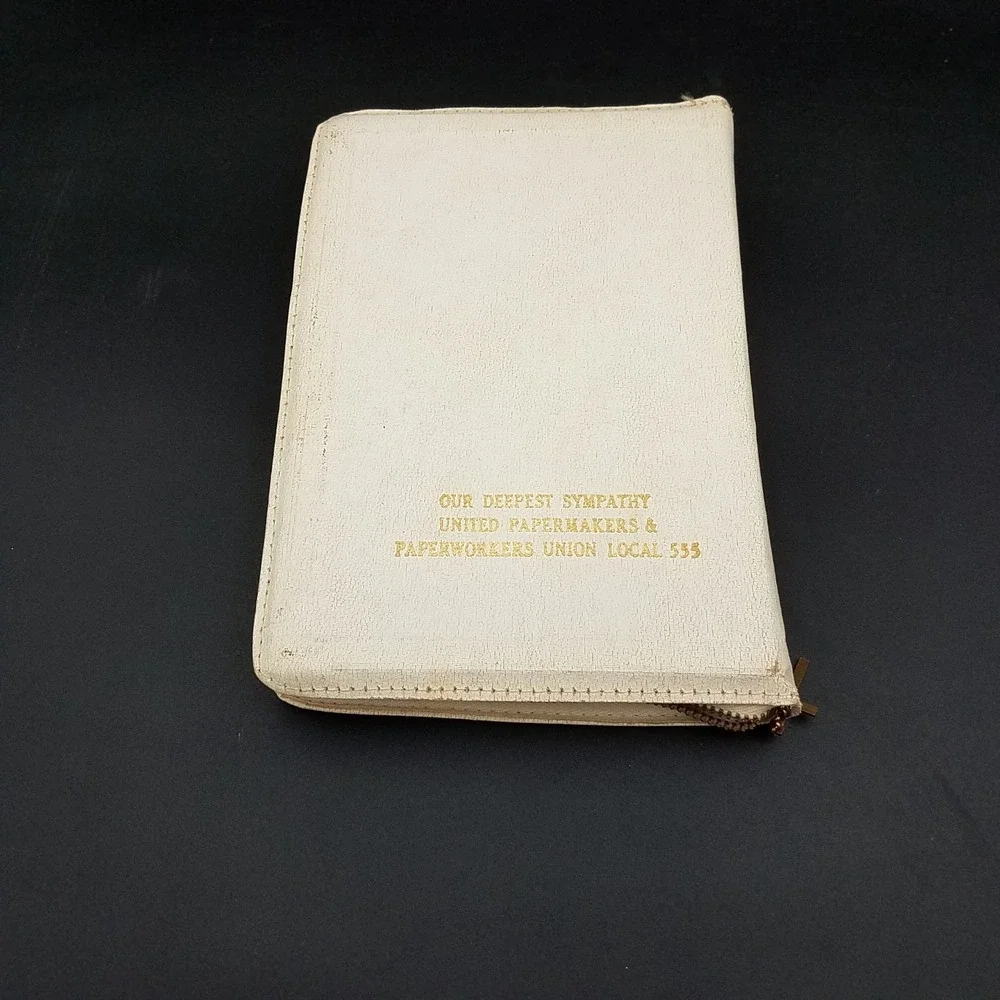 Holy Bible Memorial‎ Edition Concordance 1958 Zipper Closure 1958 UPW Local 555